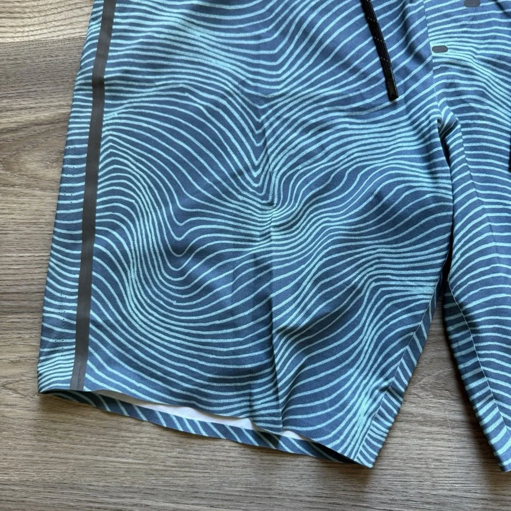 Outerknown Apex Board Shorts Mens 32 Blue‎ Wave Print Swim Trunks 9